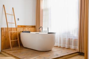 Foto sihtkohas Shangri-La asuva majutusasutuse Shangri-La Jinwushe Boutique Inn galeriist