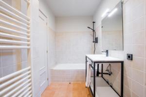 Vannituba majutusasutuses Hotel Llivia
