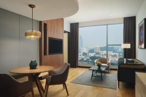 TV/Unterhaltungsangebot in der Unterkunft Four Points by Sheraton Kuala Lumpur, Chinatown