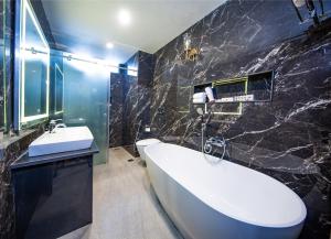 Bagno di Solar Residency, Srinagar