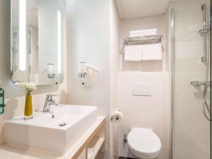 Ванная комната в Mercure Oostende