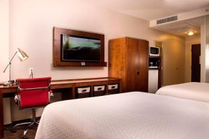 TV o dispositivi per l'intrattenimento presso Four Points by Sheraton Queretaro Norte