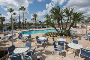 Piscina di Four Points by Sheraton Orlando International Drive o nelle vicinanze