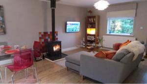 Gallery image of The Condo Swimming Pool available from May until October only in Broadmayne