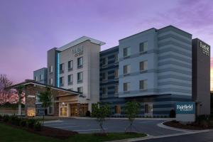 una rappresentazione della parte anteriore di un hotel di Fairfield Inn & Suites by Marriott Knoxville Lenoir City/I-75 a Lenoir City