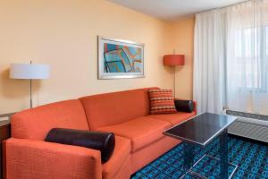 Posezení v ubytování Fairfield Inn & Suites Temple Belton