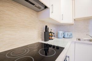 A cozinha ou kitchenette de Long Walk Gem