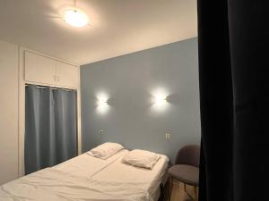 Fotografia z galérie ubytovania Appartement 2 chambres avec superbe vue mer sur la plage de Trestrignel à PERROS-GUIREC - Réf 834 v destinácii Perros-Guirec