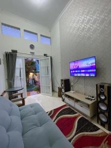 Gallery image of Villa ERICK Batu dekat Jatimpark 2 in Tlekung