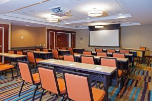 Konferenční prostory v ubytování Fairfield Inn & Suites by Marriott Somerset