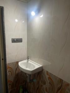 Koupelna v ubytování Skyview homestay Devaramane