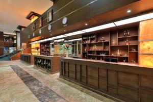 Lounge nebo bar v ubytování Four Points by Sheraton Makkah Al Naseem