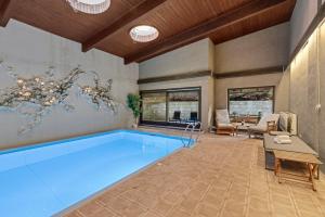 Фотография из галереи TEMPORA Homes - Wellness Villa Wienerwald в городе Пуркерсдорф