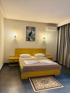 Un pat sau paturi într-o cameră la Villa Torino 2 - moderne et spacieuse avec toutes les commodités pour vous sentir chez vous