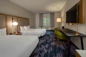 Postel nebo postele na pokoji v ubytování Fairfield Inn & Suites Duncan