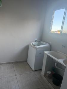 Φωτογραφία από το άλμπουμ του Casa Azul 2 quartos σε São Pedro da Aldeia +4 φωτογραφίες