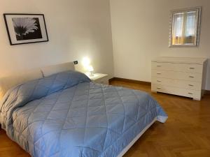 Postel nebo postele na pokoji v ubytování Room in Tuscany