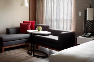 Katil atau katil-katil dalam bilik di Marriott Columbus OSU
