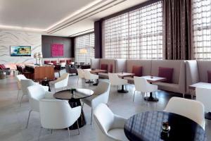 Ruang duduk di Marriott Columbus OSU