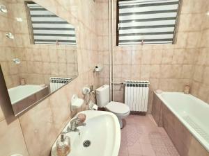 Vannituba majutusasutuses Apartman Safir 1 & Apartman Safir 2 & Apartman Safir 3