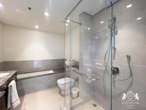 Ένα μπάνιο στο Westminster Forte Burj Khalifa