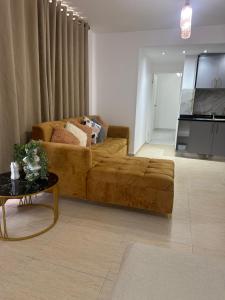 Χώρος καθιστικού στο Oceanic gem