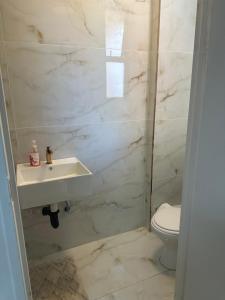 Ένα μπάνιο στο Oceanic gem