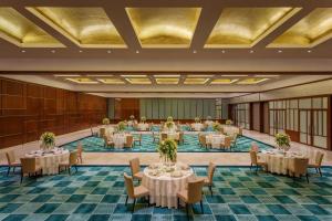 Bazén v ubytování ITC Sonar, a Luxury Collection Hotel, Kolkata nebo v jeho okolí