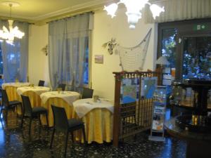 Restoran ili neka druga zalogajnica u objektu Hotel Acqua Marina