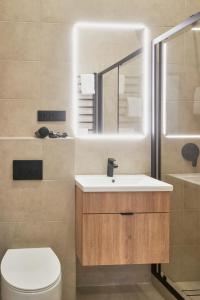 Kúpeľňa v ubytovaní NAVI Residence Erzsebet