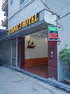 Certifikát, hodnocení, plakát nebo jiný dokument vystavený v ubytování TITANIC 3 HOTEL