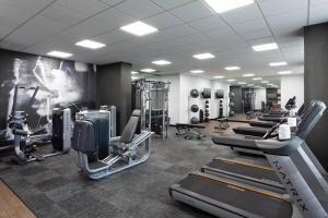 Fitness centrum a/nebo fitness zařízení v ubytování Marriott Phoenix Airport