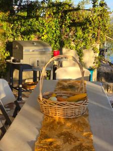Gallery image of Altos Del Carmen cafe cristal in Sololá