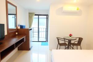 Gallery image of 3B Apartment-SHA Extra Plus in Kamala Beach