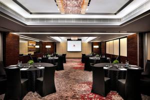 Ресторан / й інші заклади харчування у Hong Kong SkyCity Marriott Hotel