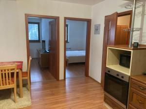 Ένα ή περισσότερα κρεβάτια σε δωμάτιο στο Apartmán pod kopcom