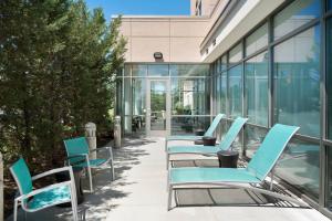 Posezení v ubytování SpringHill Suites Ewing Township Princeton South