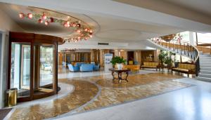 Гостиная зона в Grand Hotel Flora