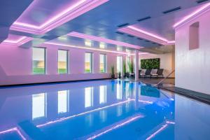 Bazén v ubytování meergut HOTELS nebo v jeho okolí