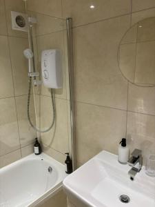 Afbeelding uit fotogalerij van Modern spacious flat in Buckinghamshire