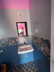 Fotografie z fotogalerie ubytování goutami prasad jungle stay v destinaci Gokarna