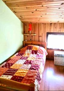 Vuode tai vuoteita majoituspaikassa Superbe T3 esprit chalet avec vue panoramique