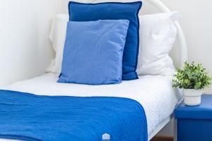 Postel nebo postele na pokoji v ubytování Blu Al Lago - Lago di Como