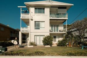 Το κτήριο όπου στεγάζεται  το διαμέρισμα