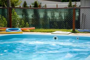 La pileta dentro o cerca de Casabosque Apartamentos