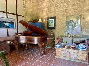 Fotografie z fotogalerie ubytování Maison d'Hotes Le Chai d'Armagnac v destinaci Monguillem