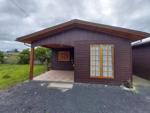 Bygningen som feriehuset ligger i