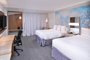 Postel nebo postele na pokoji v ubytování Courtyard by Marriott Columbus Grove City