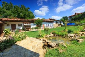 Gallery image of Chamurkov Guest House in Veliko Tŭrnovo