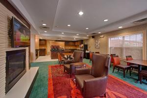 Posezení v ubytování Residence Inn Neptune at Gateway Center